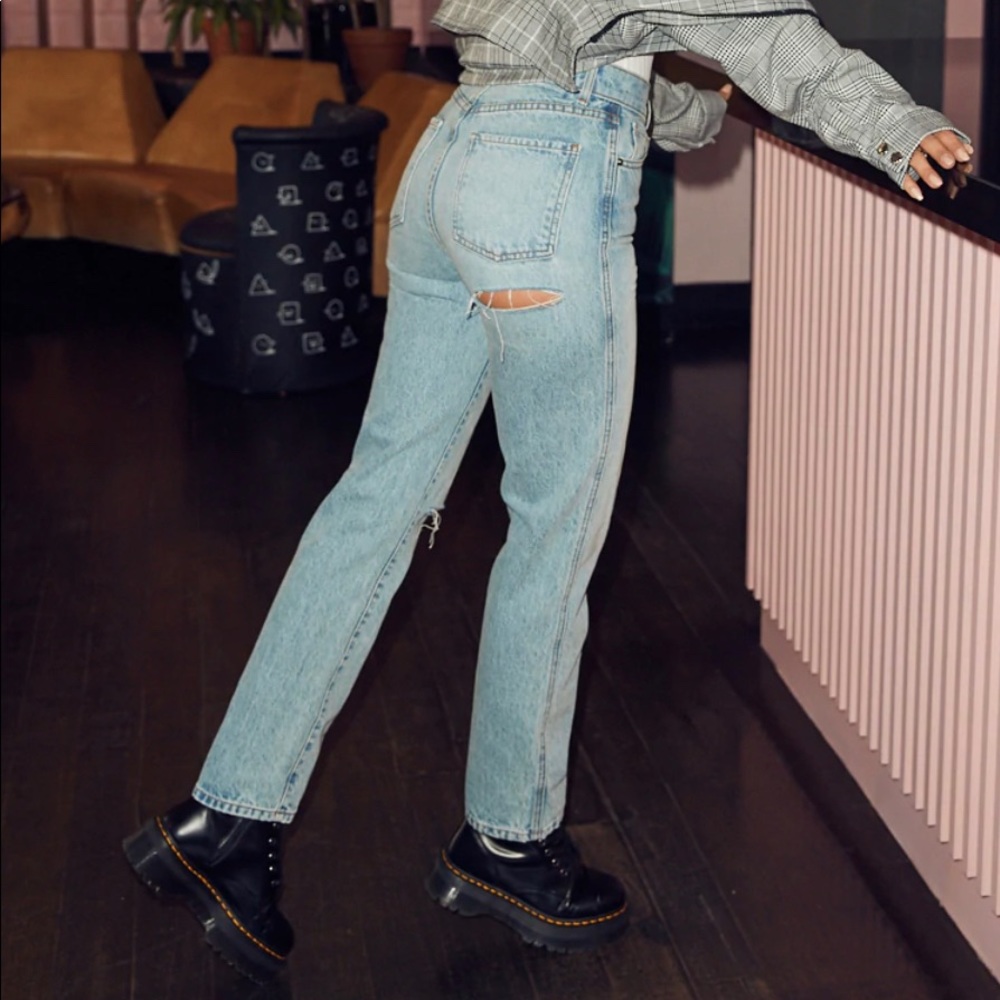 Revice denim NWT Ex-Boyfriend/ player one wash size 31